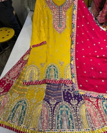 Chinon lehenga 3 Pc Set its is semi stitched you can make your own size shirt